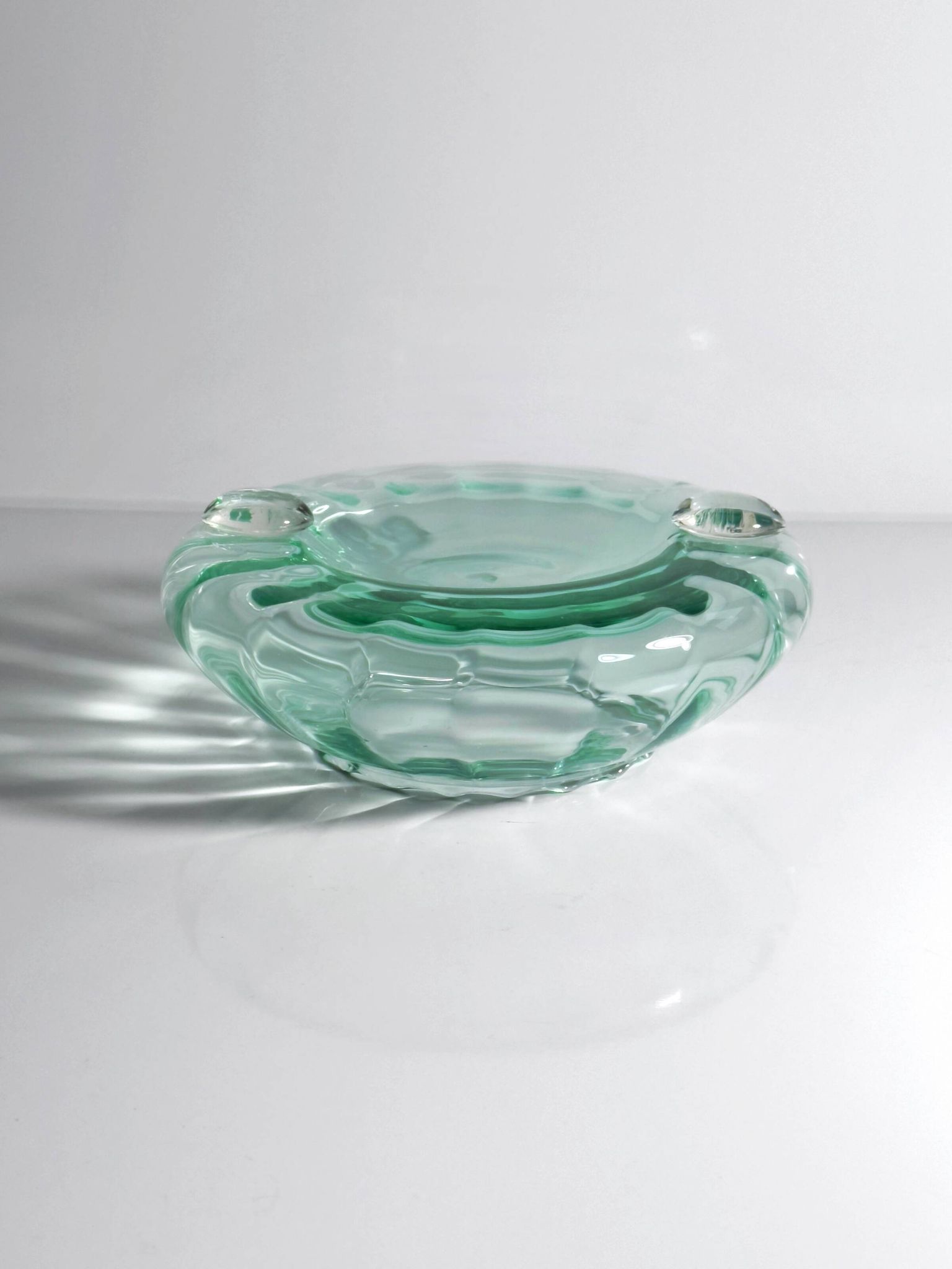 Cendrier en verre de Murano soufflé à la bouche - années 1950