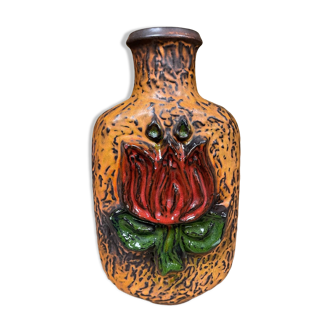 Tonnieshof lava stone vase