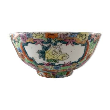 China Canton large porcelain bowl with polychrome decoration nineteenth