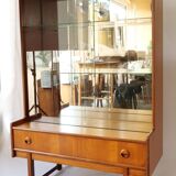 Turnidge bookcase