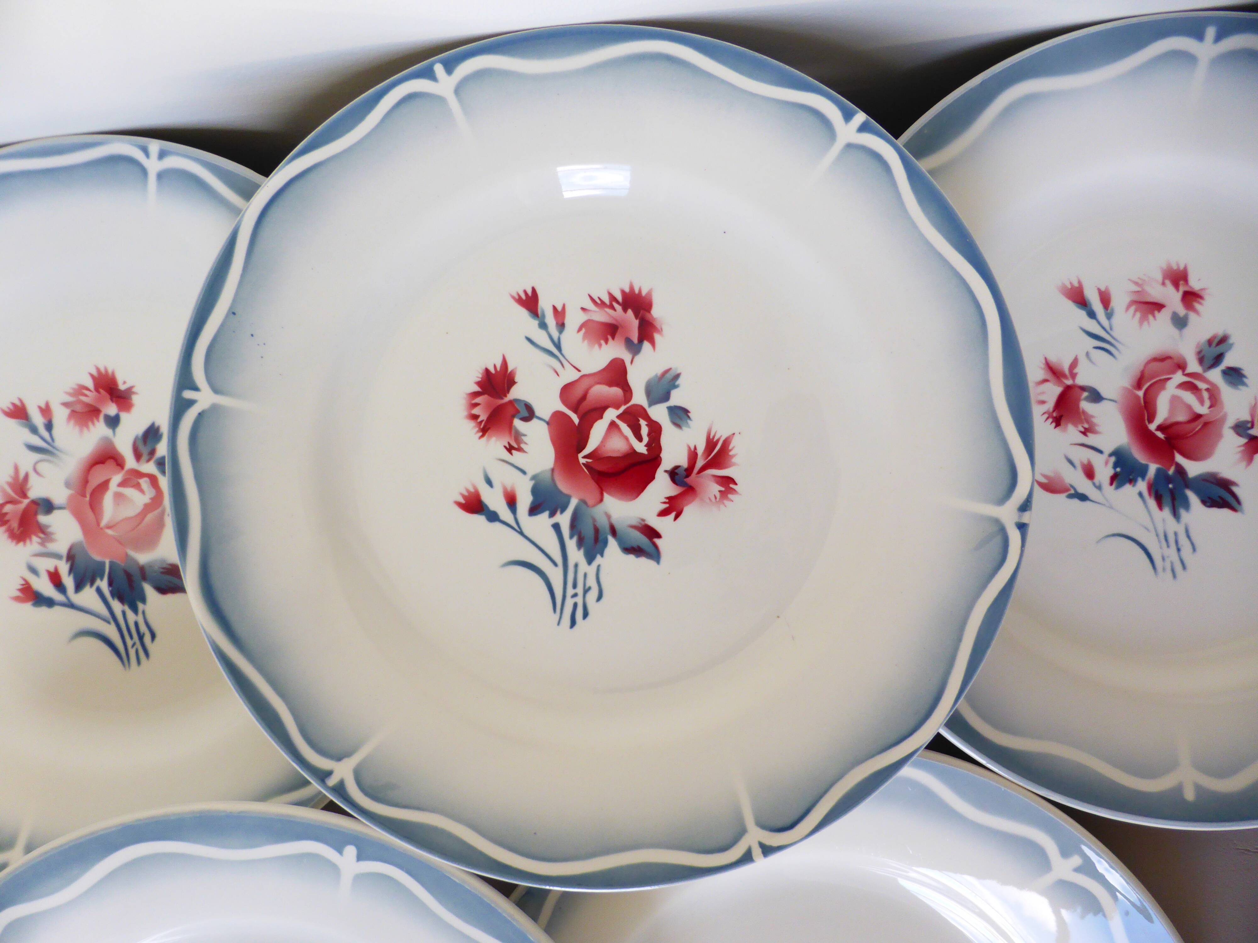 6 flat plates of Digoin Sarreguemines model Nina Rosa 210404
