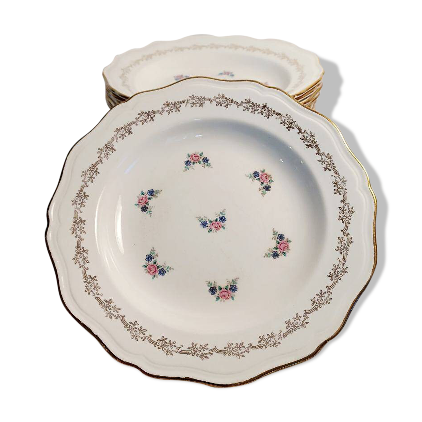 Set of 12 golden and flowery Amandinoise soup plates