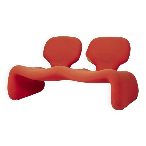 Canapé rouge "Djinn" Olivier Mourgue - Bon état sur Selency