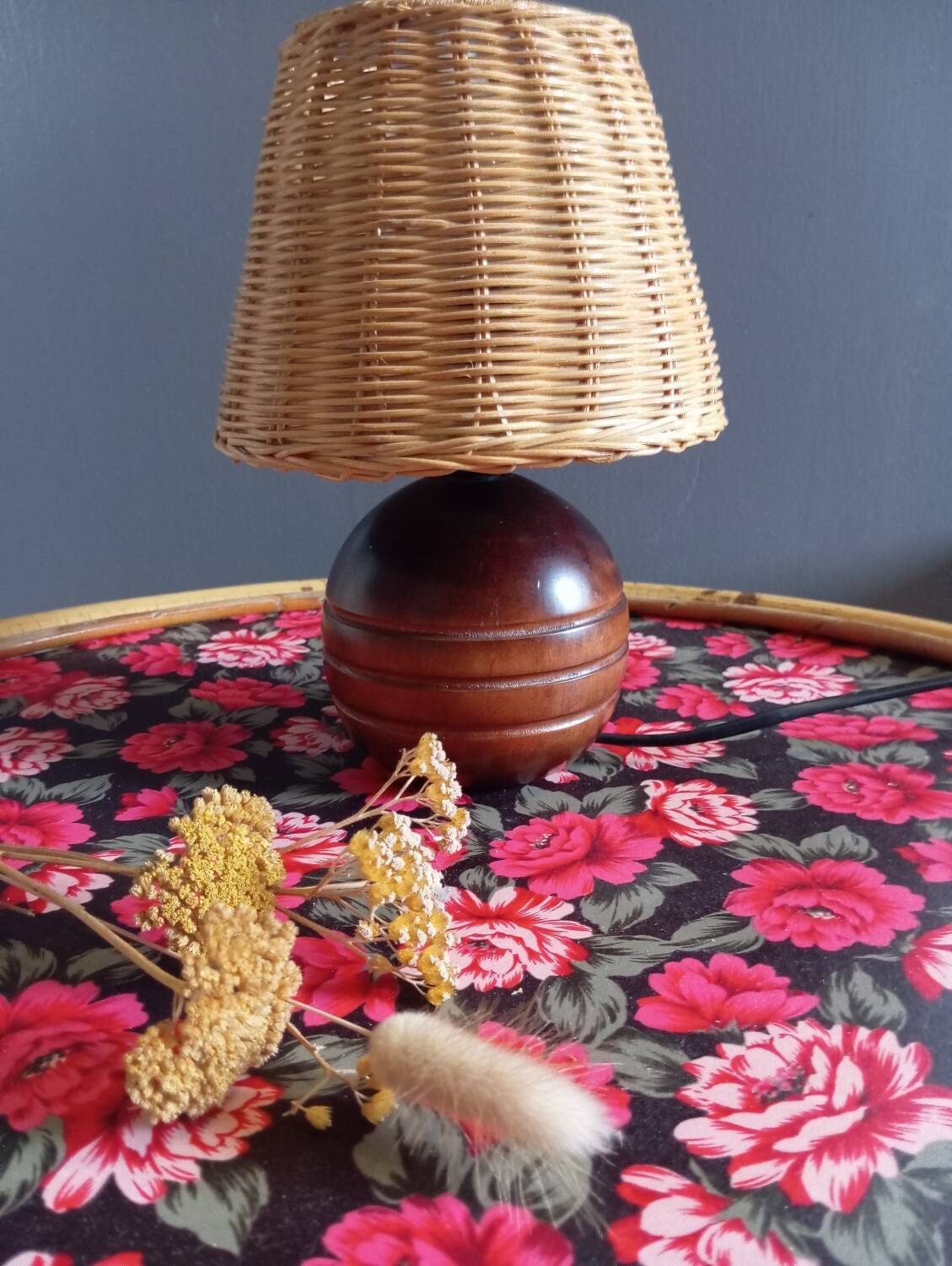 Vintage wooden and rattan table lamp