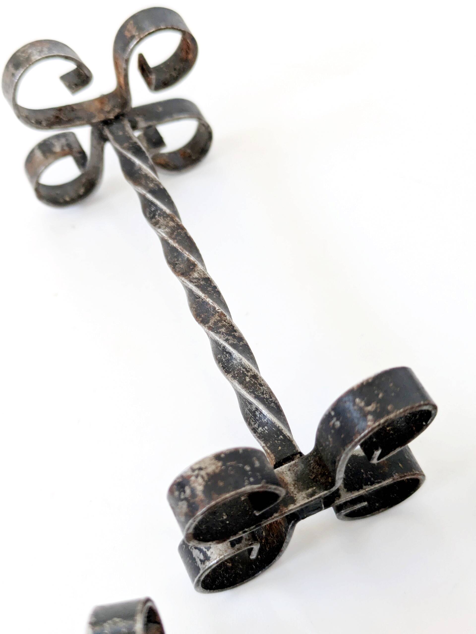 Set of 6 vintage wrought iron knife rests, France, 1970s