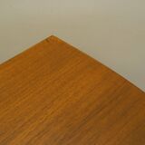 Table en teck, design danois, années 1960, production : Danemark