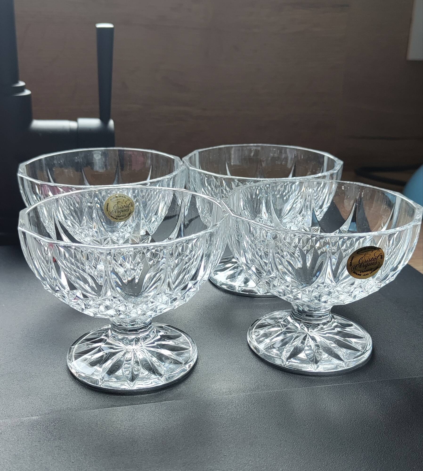 Set of 4 crystal fruit bowls