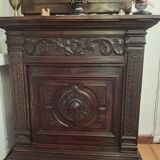 Renaissance-style confiturer in carved wood