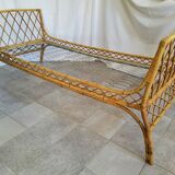Rattan bed