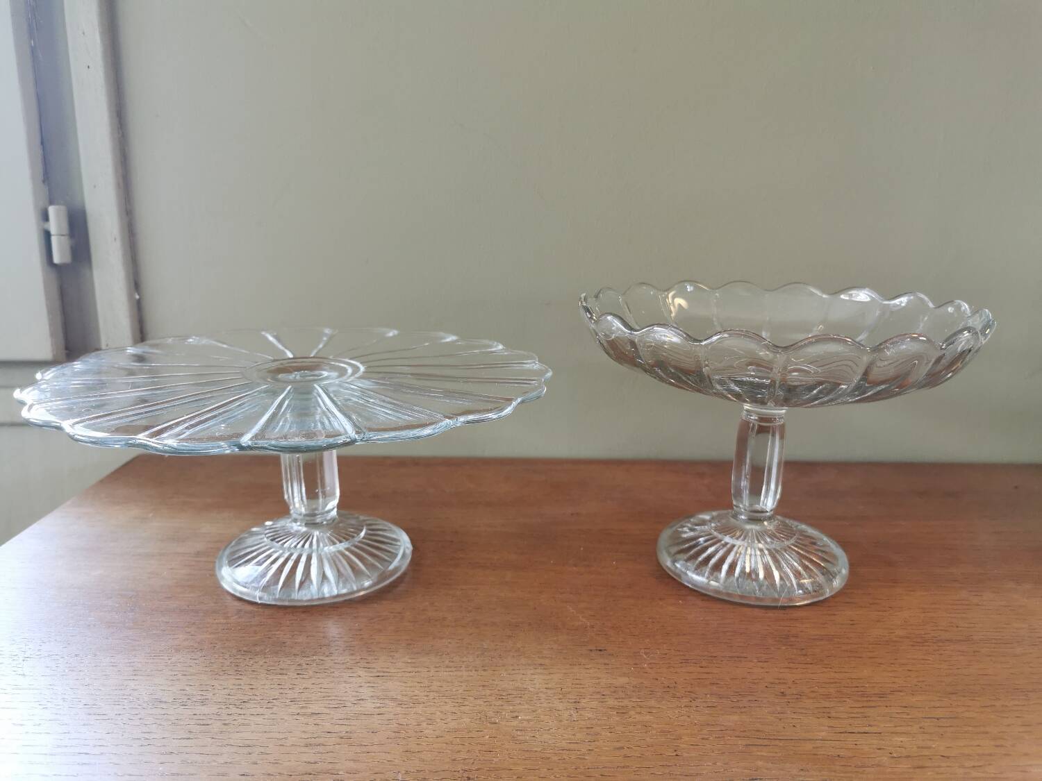 Duo old compotier and pie dish