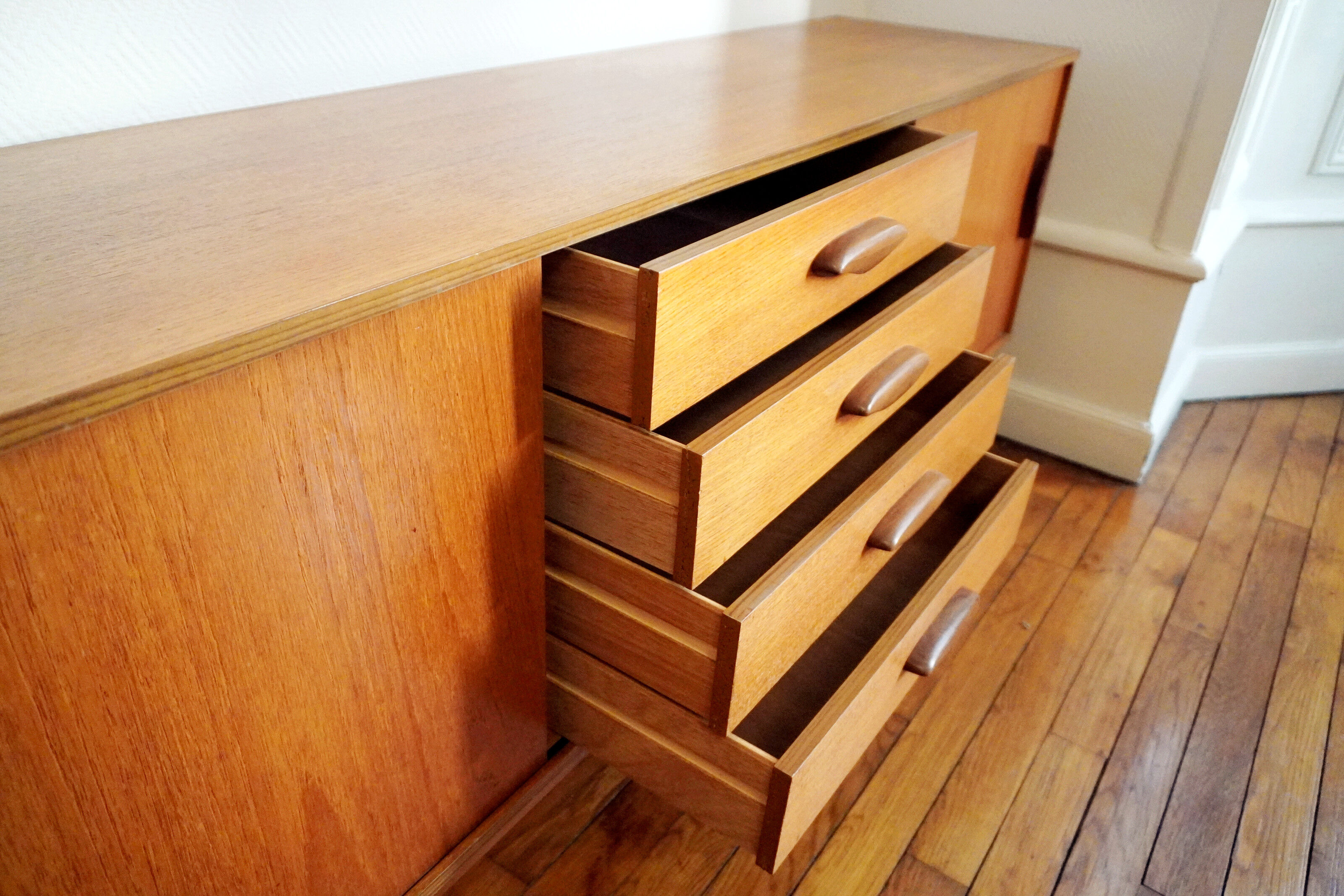 Vintage Scandinavian line in 60s teak