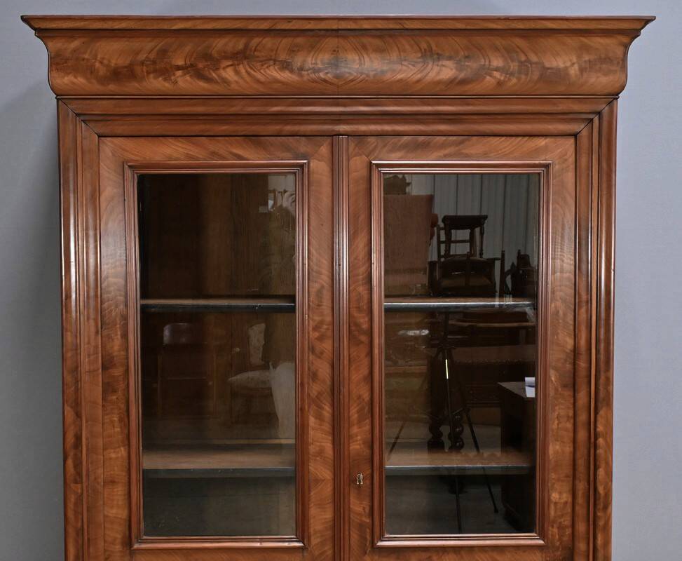 Mahogany Glass Bookcase, Restoration Period – Part 1 of the 19th Century