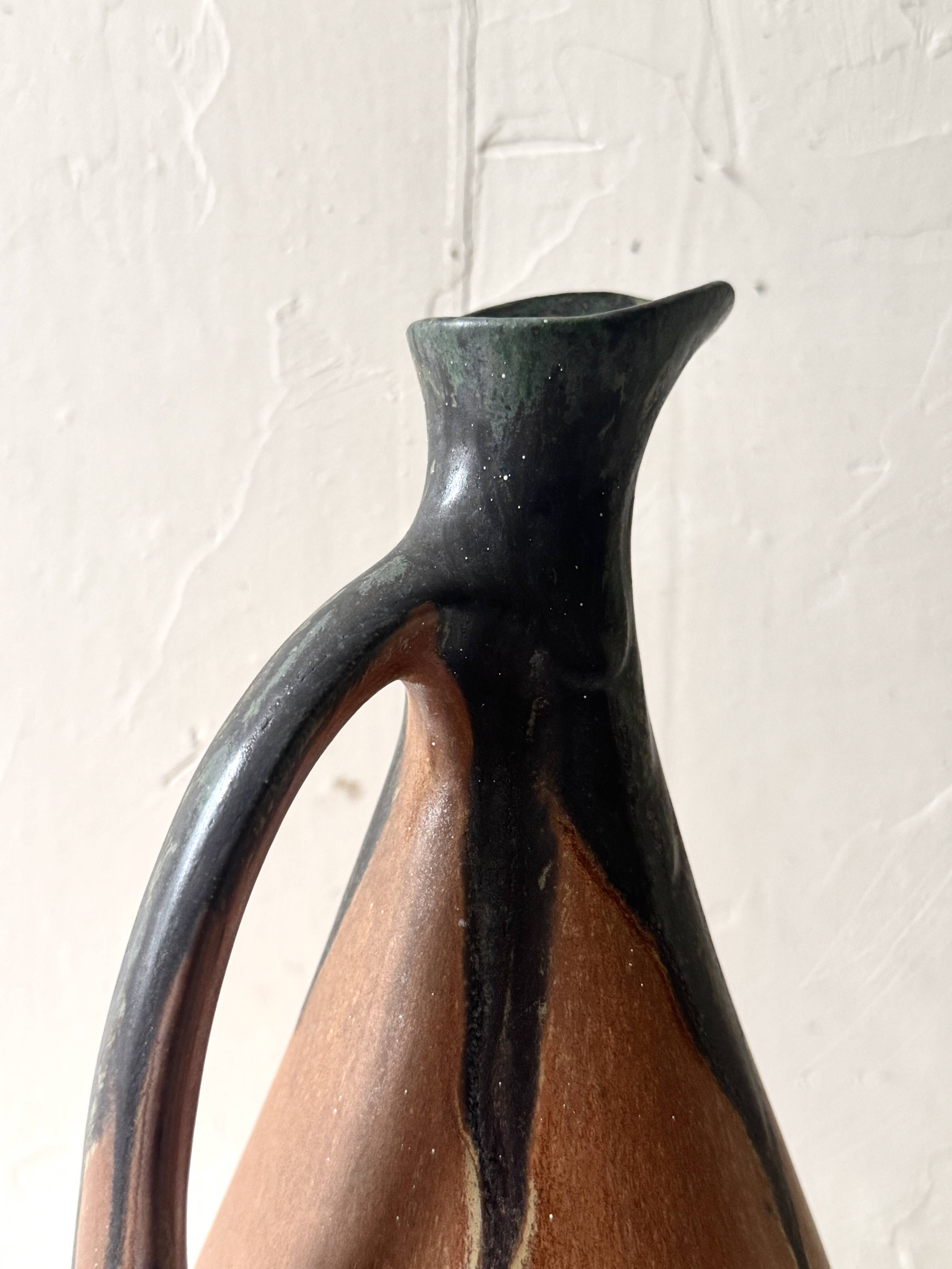 Vase solifore / huilier signé Denbac et numeroté