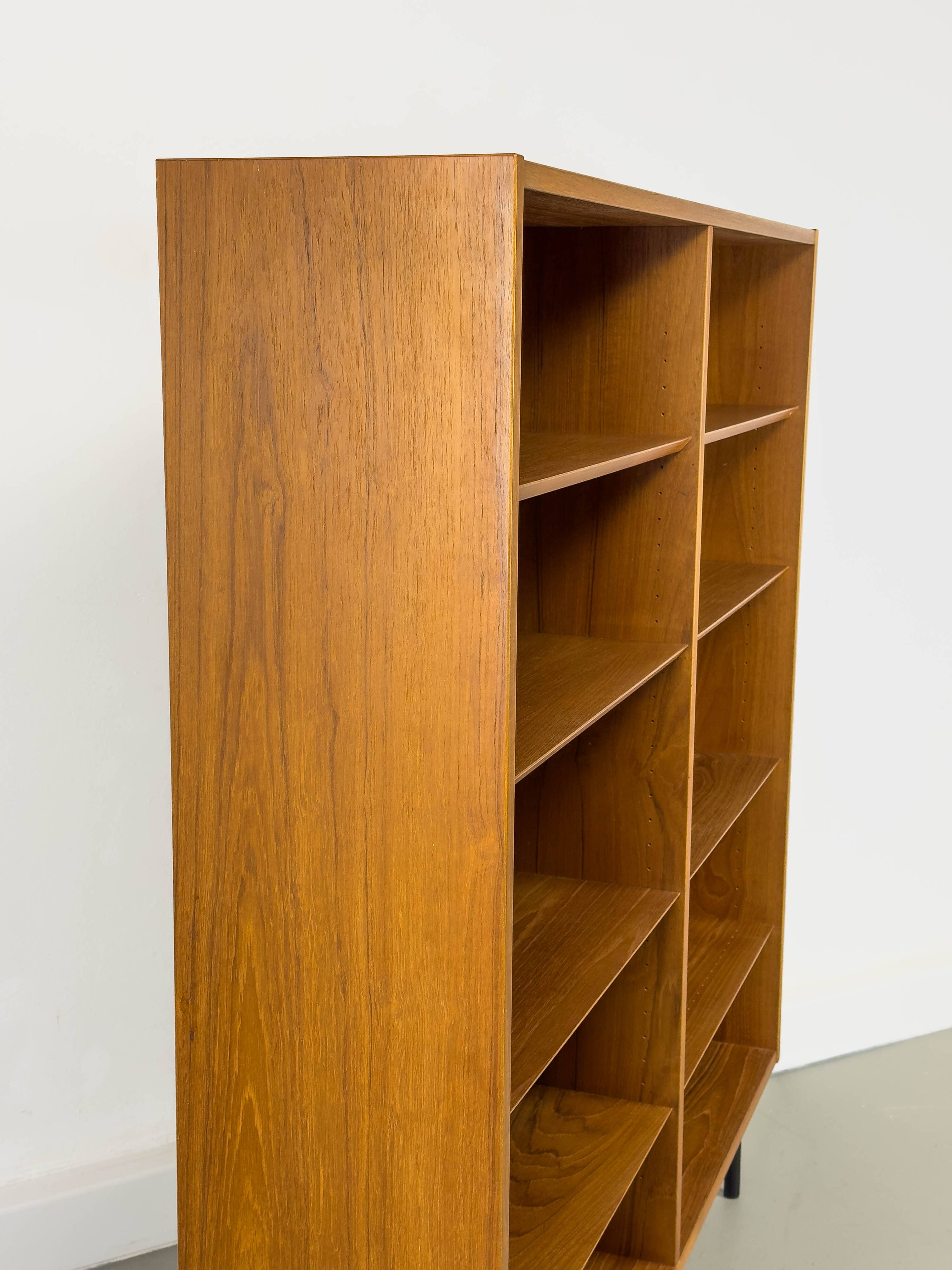Vintage Danish Teak Bookshelf by Carlo Jensen for Hundevad & Co., 1960s
