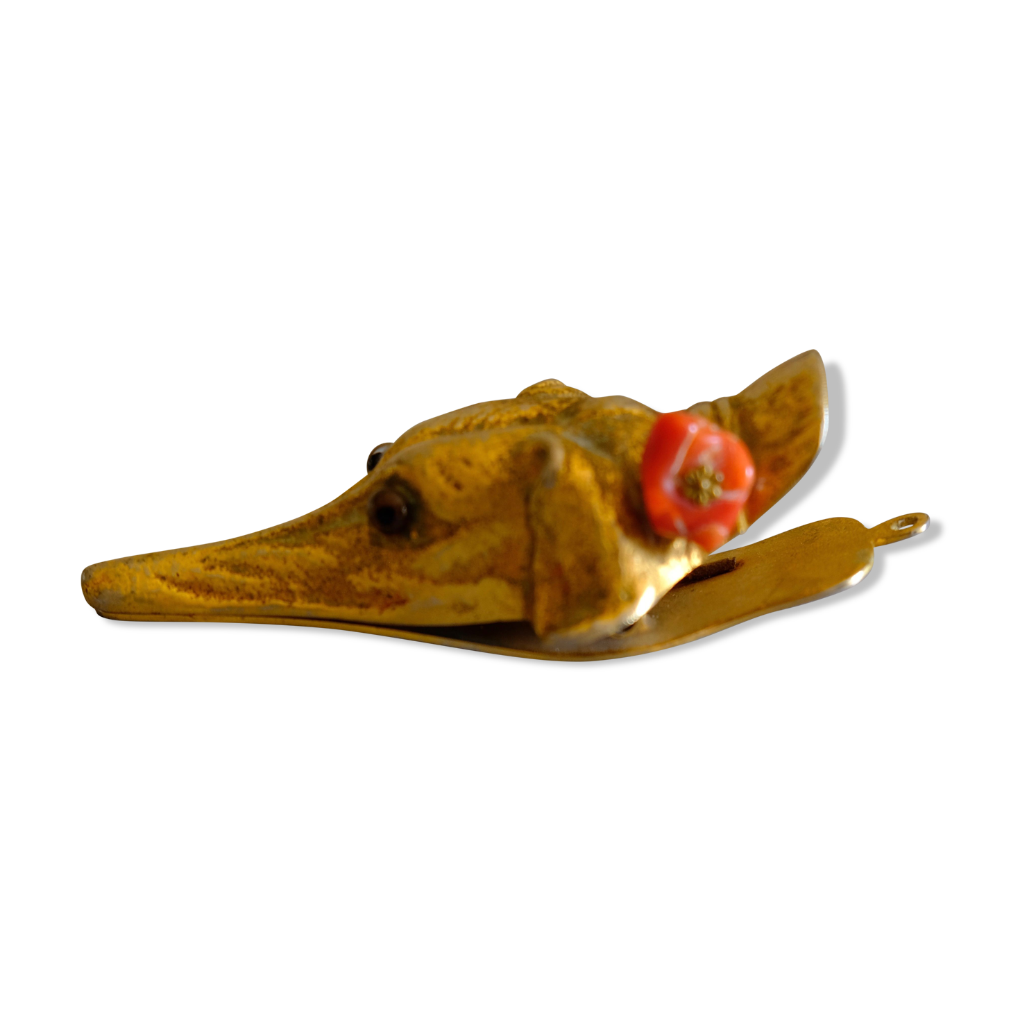 Ancient greyhound-headed mail clip, bronze