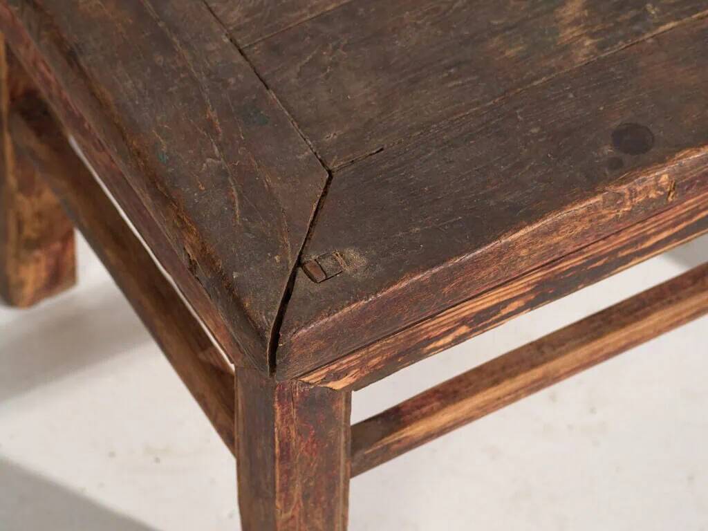Ancient oriental table (c.1900) #1