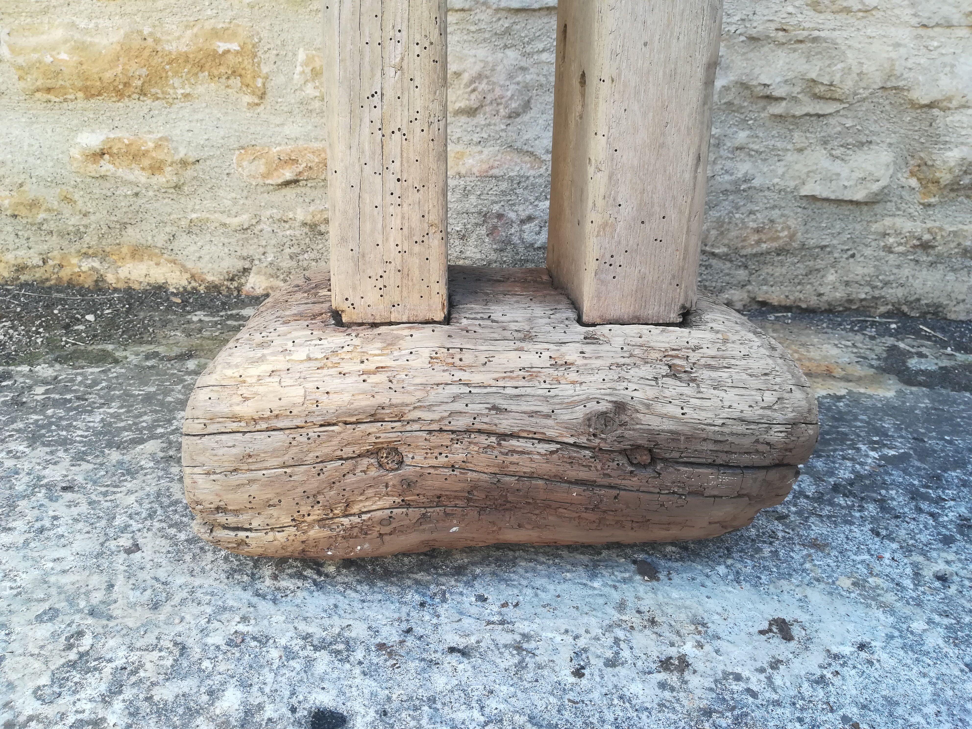 Wooden column