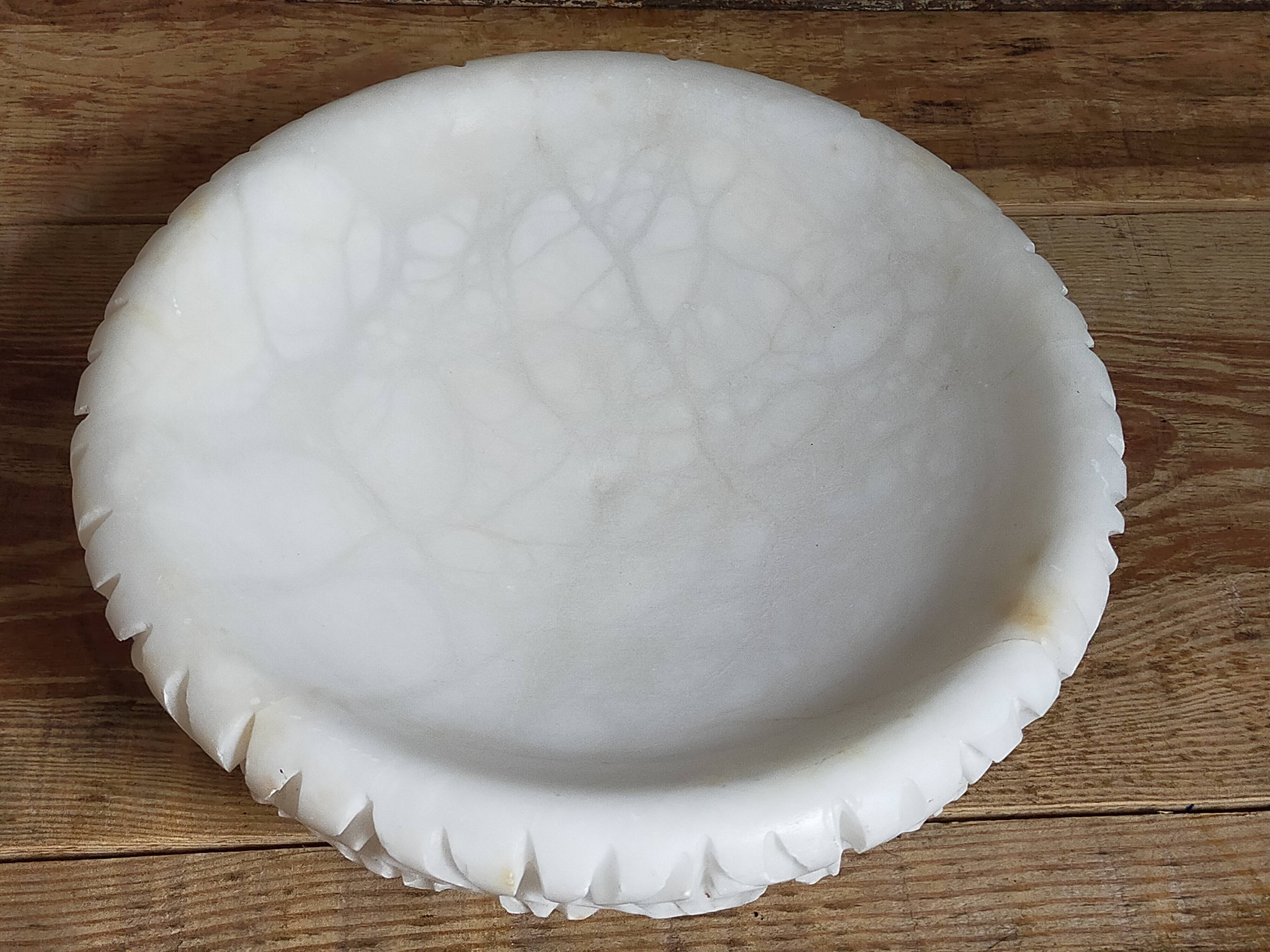 Alabaster fruit bowl from the 70s