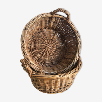 Set of 2 wicker baskets, kitchen decoration