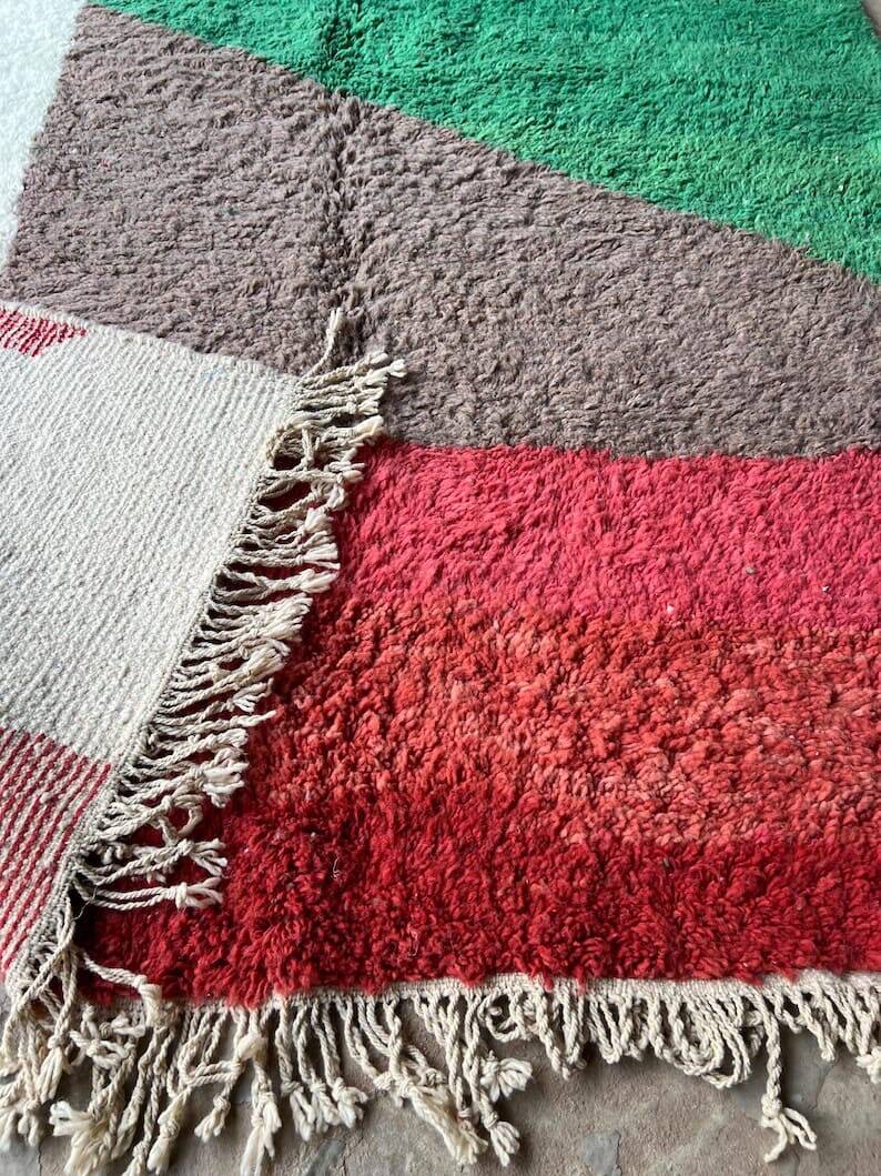 Handmade pure wool rug, size 150 x 250 cm
