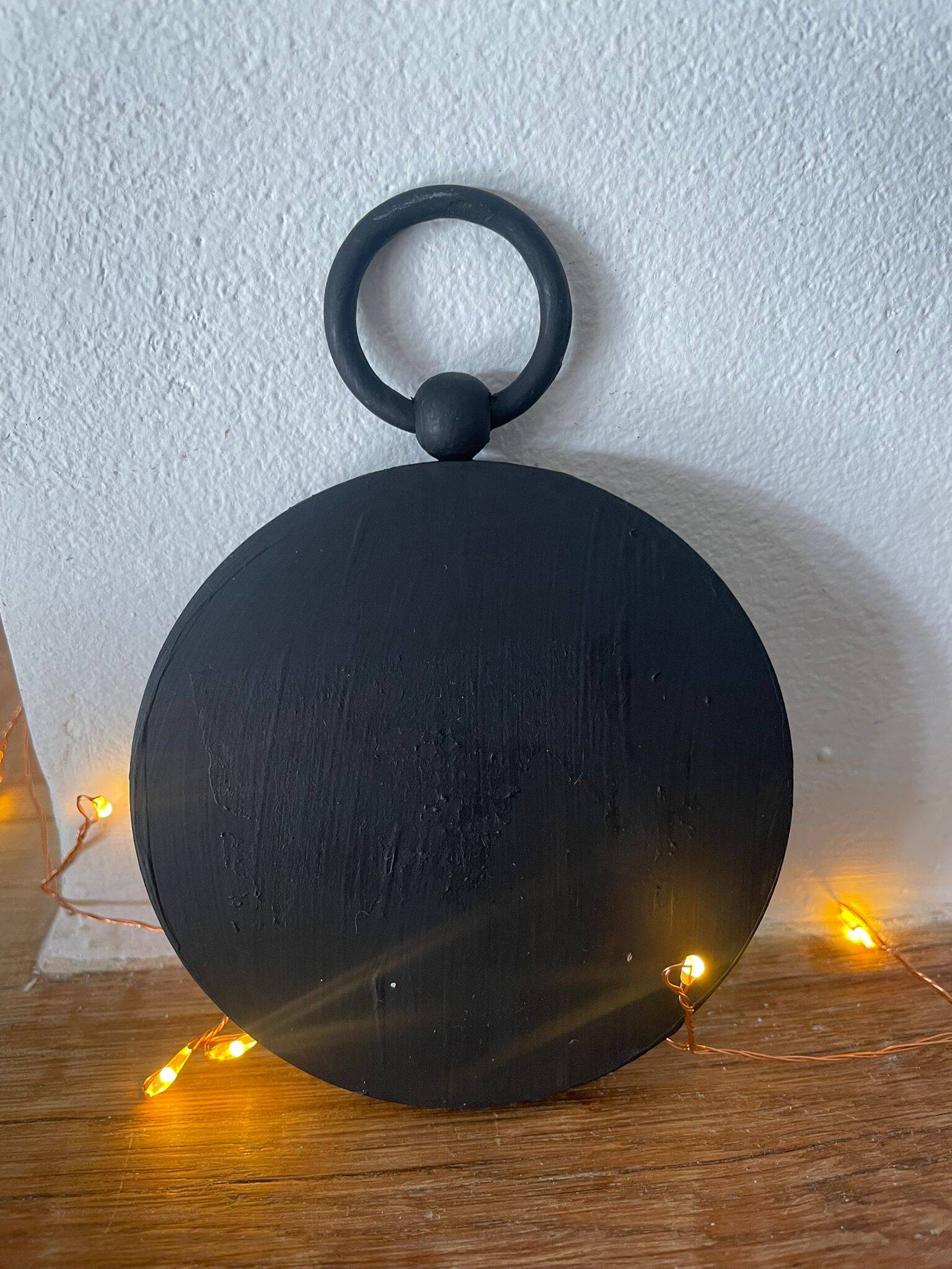 Medallion of the Virgin and Child signed Dropsy