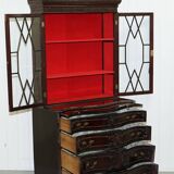 George III Library Thomas Chippendale in Hardwood on Serpentine Chest of Drawers