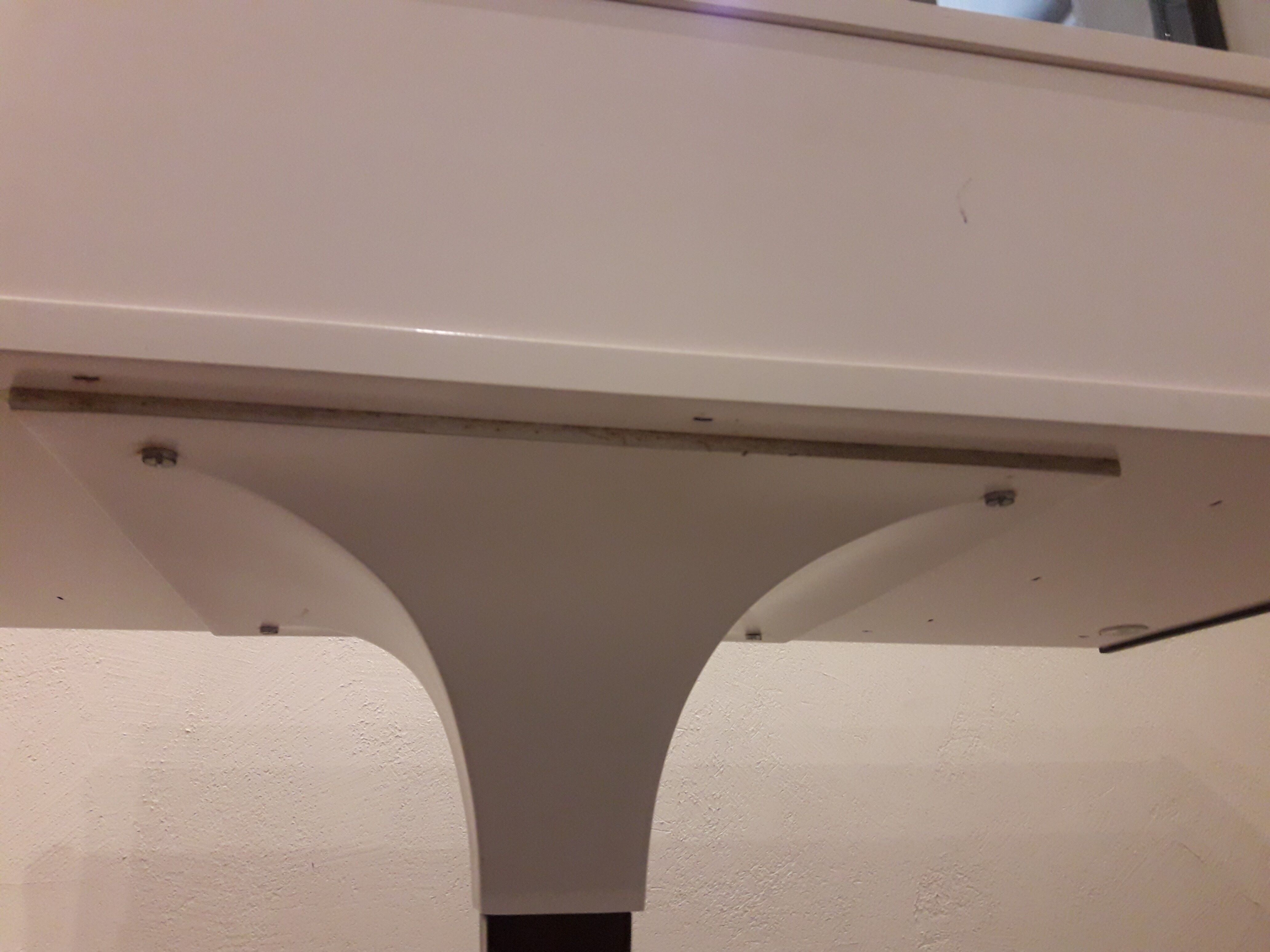Coiffeuse/console pied trèfle