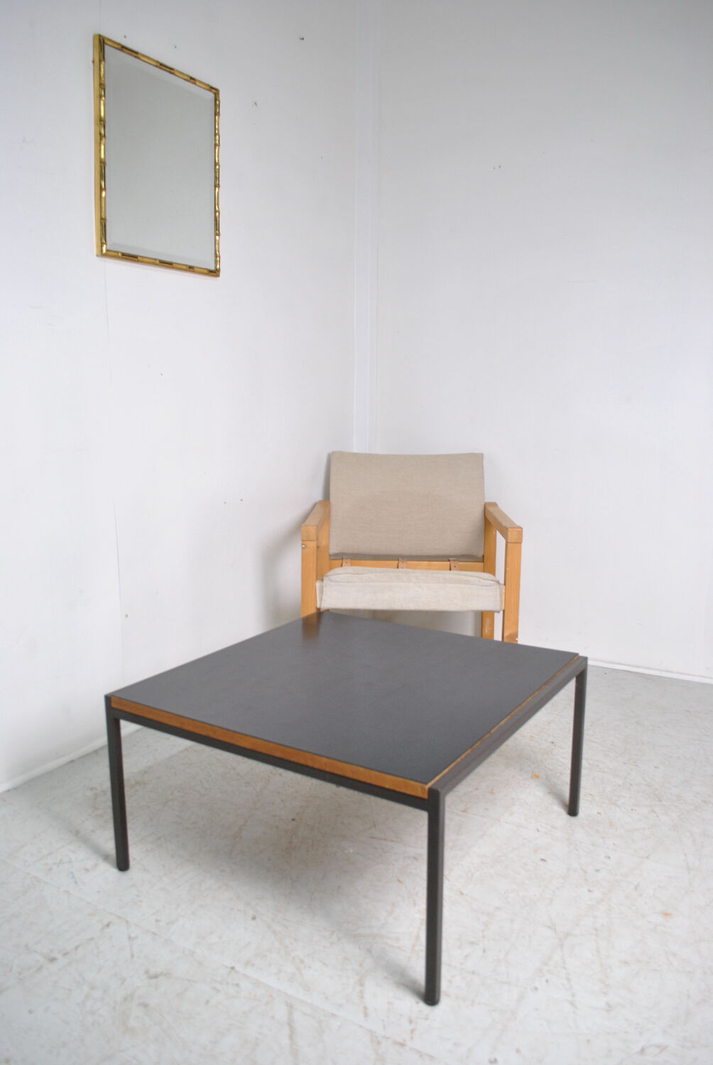 1960s modernist table base