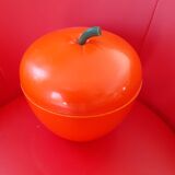Ice cream tray in the shape of an orange apple. nn-es 70.