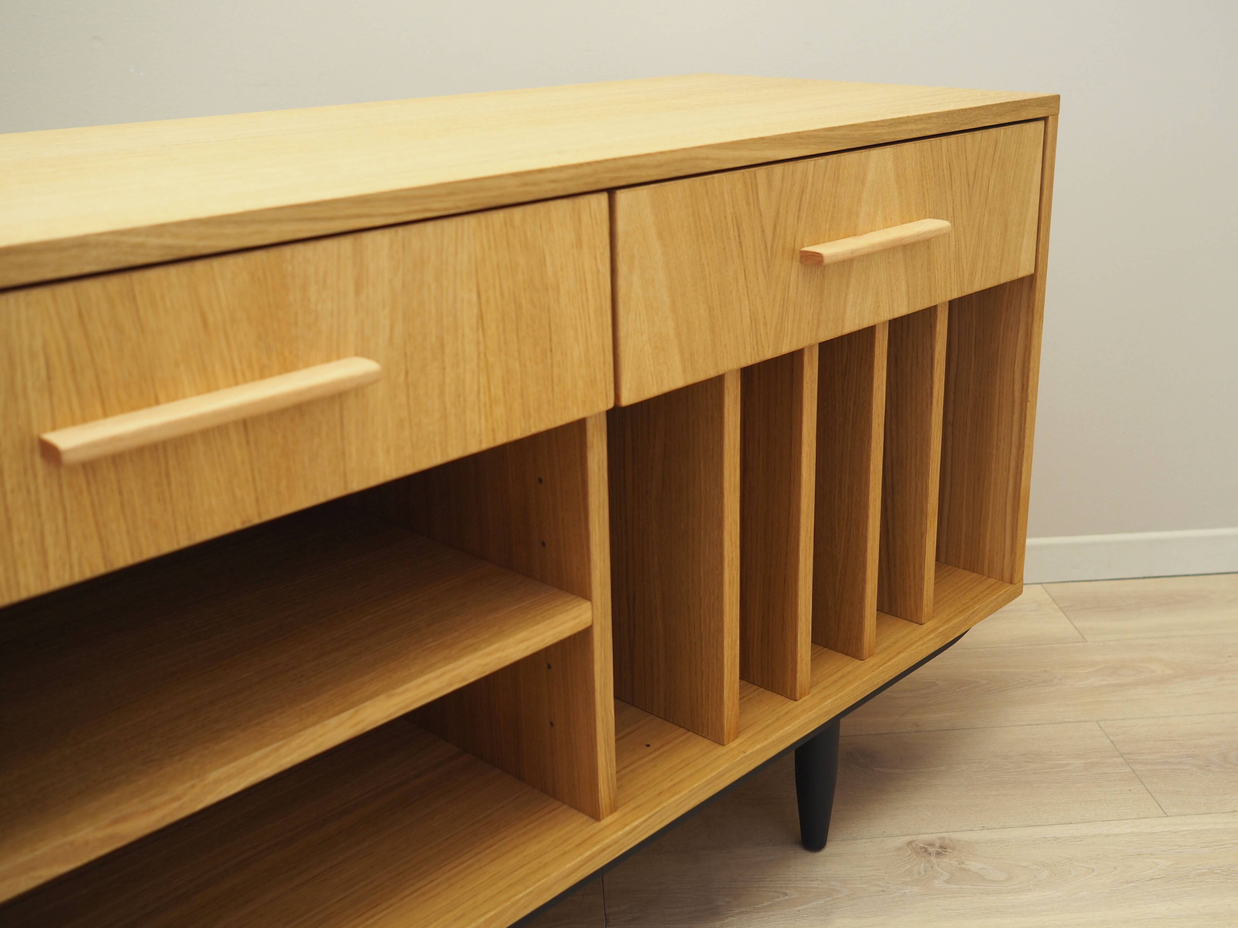 Enfilade en chêne, design scandinave