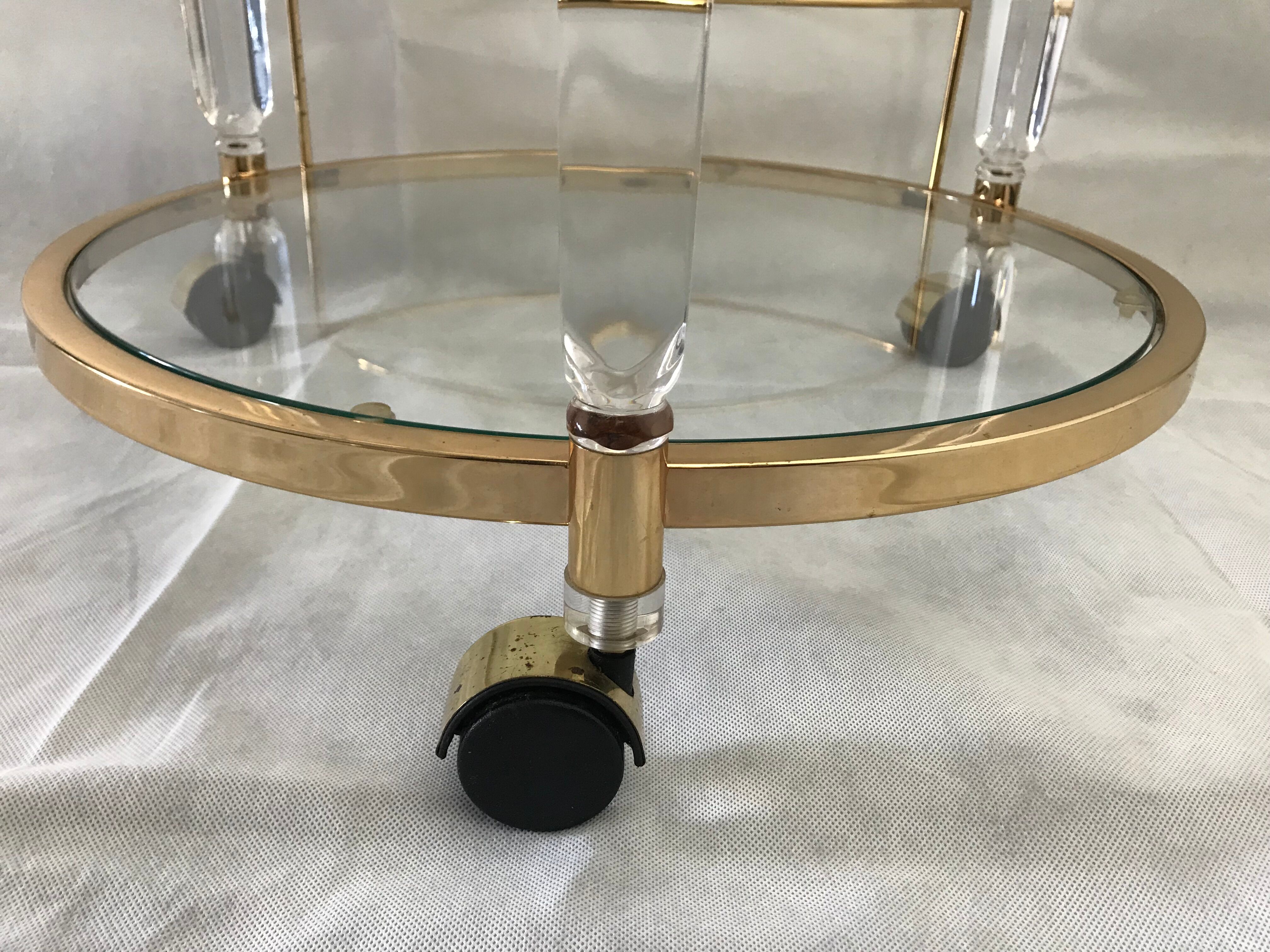 Rolling trolley in altuglas brass and glass