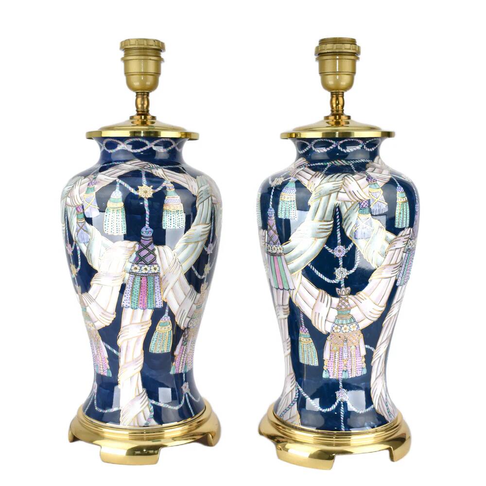 1980s set of Chinese porcelain table lamps