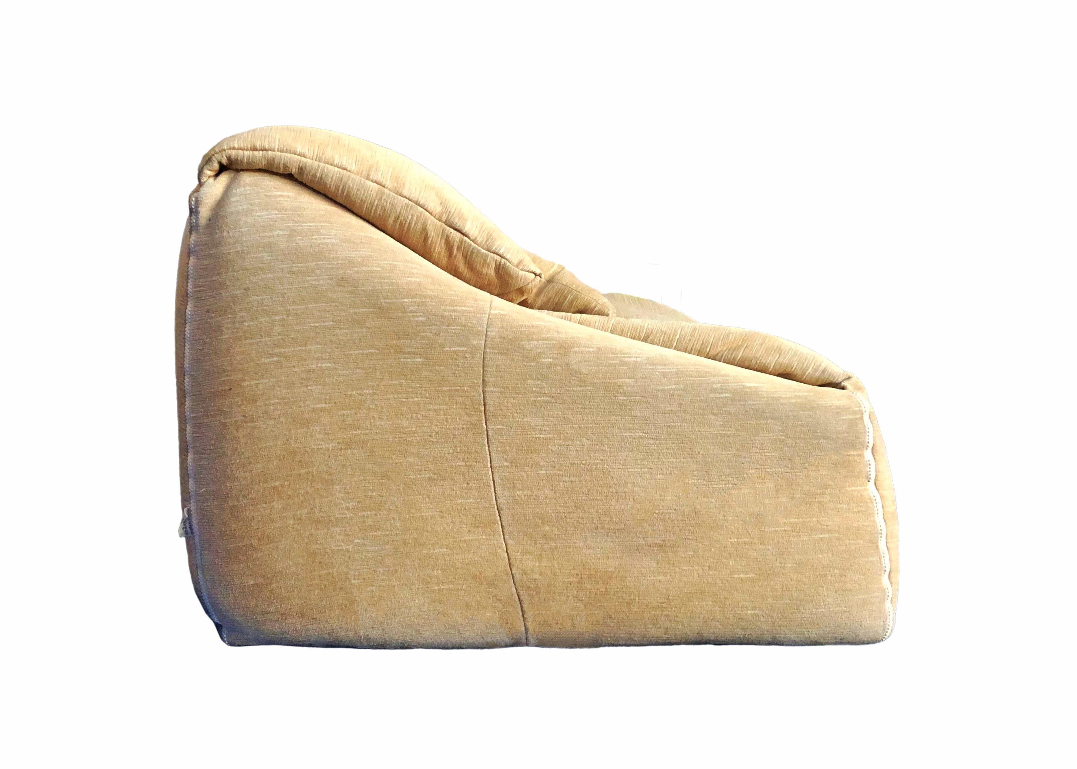 "Plumy" 2-seater sofa by Cinna, designed by Annie Hiéronimus