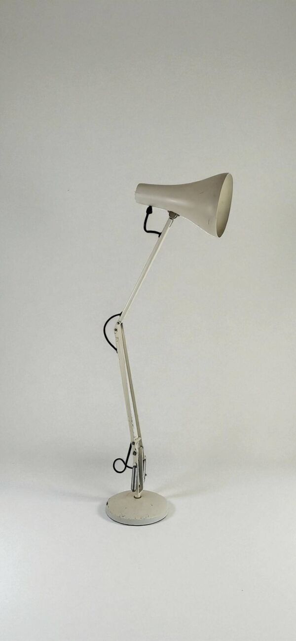 Lampe d'atelier Herbert Terry and sons