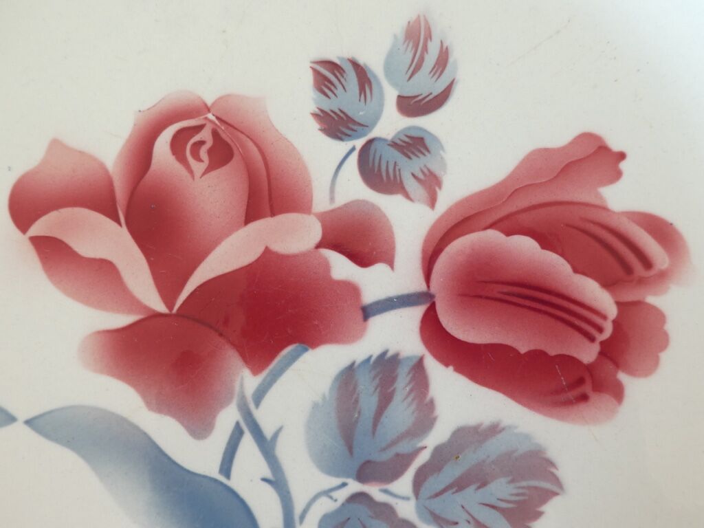 Plat rond en faience digoin sarreguemines modele cannes