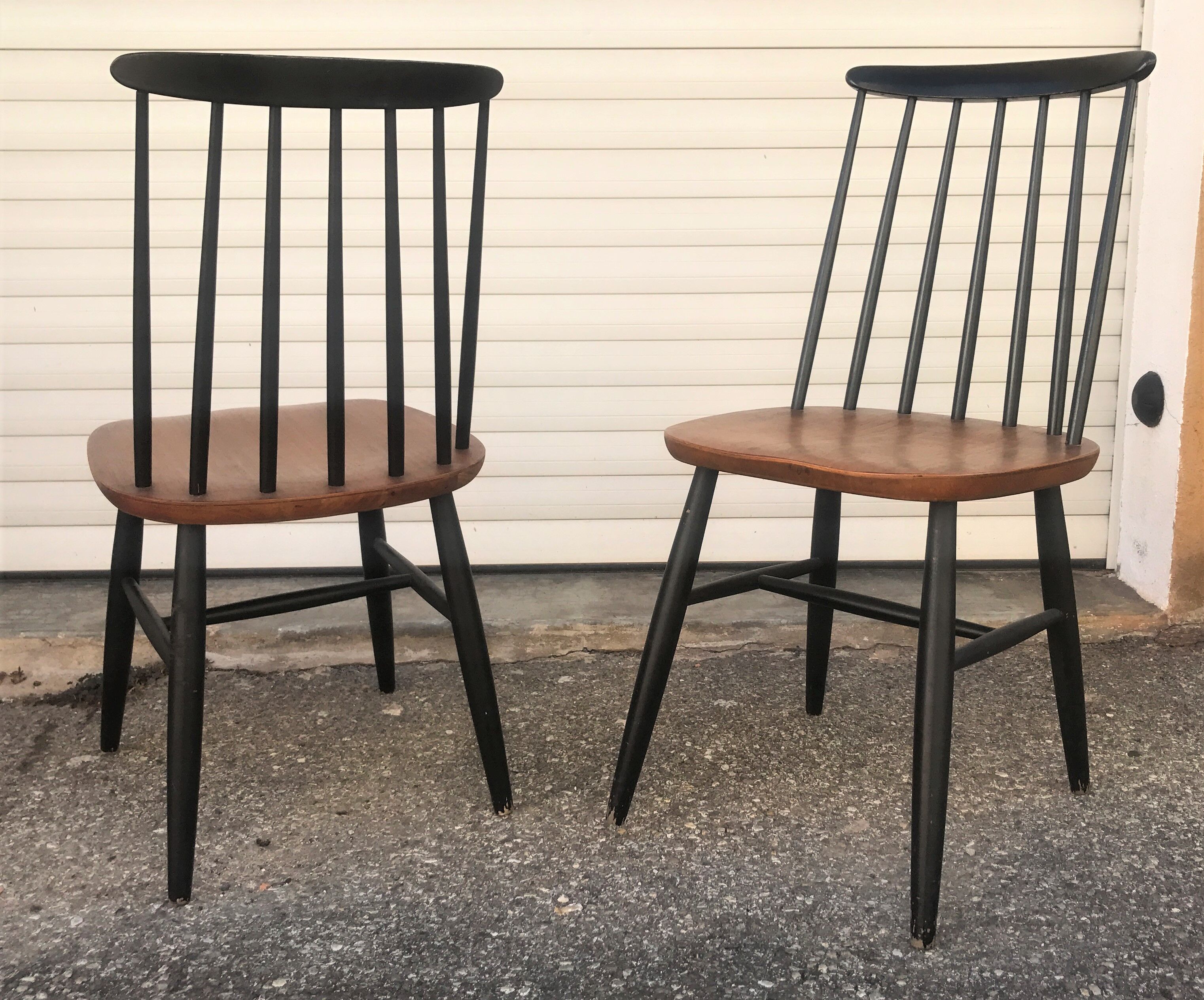 Pair of Scandinavian chairs