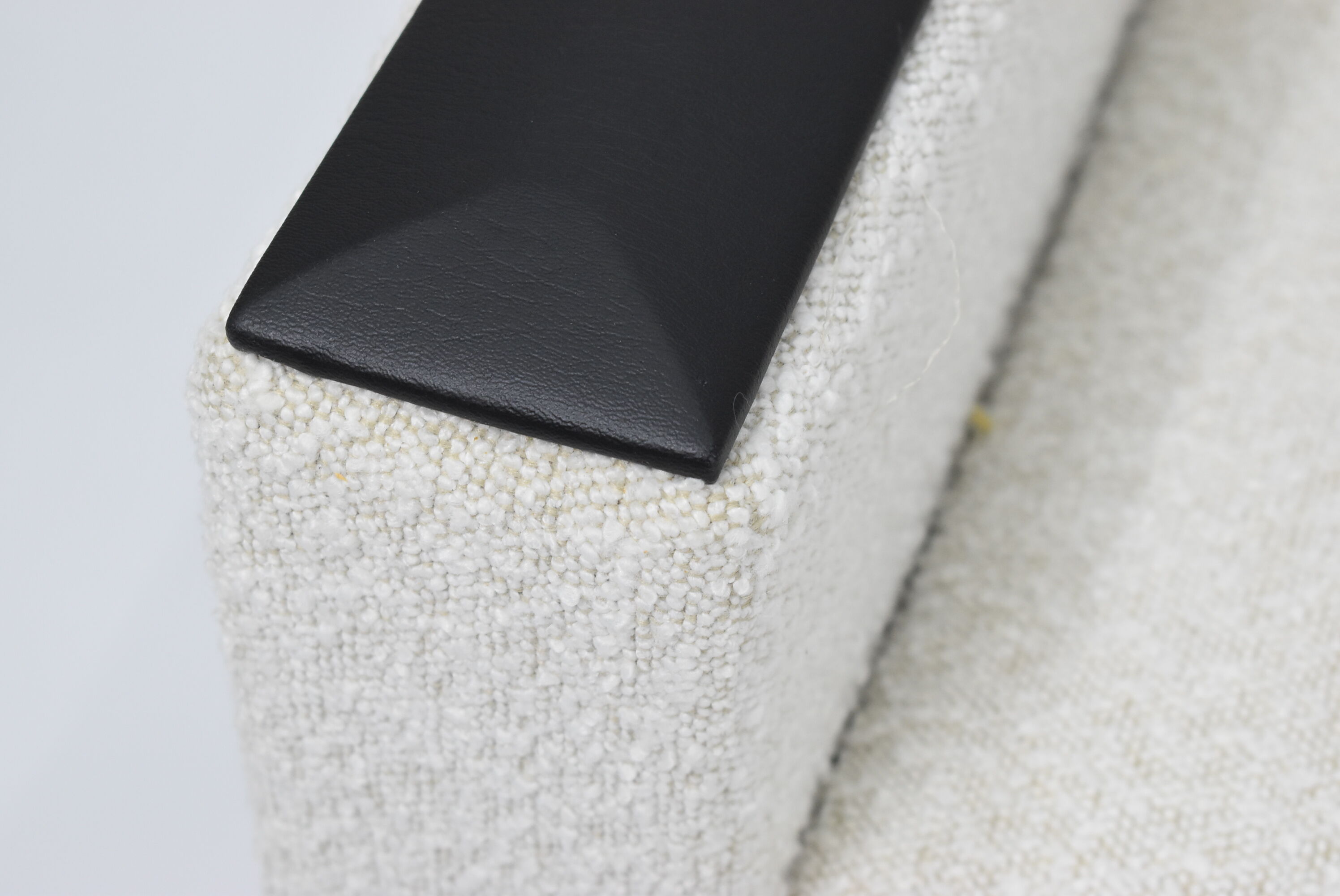 Fauteuil vintage Deutsche Democratic Republic DDR, années 1960, Bouclé blanc