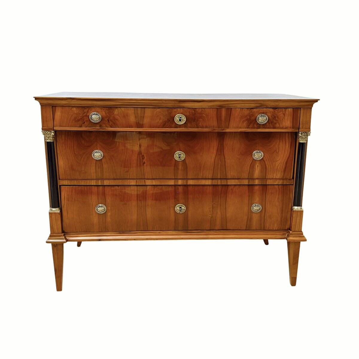 Biedermeier Commode in Cherry Veneer and Brass, Germany, 1820s
