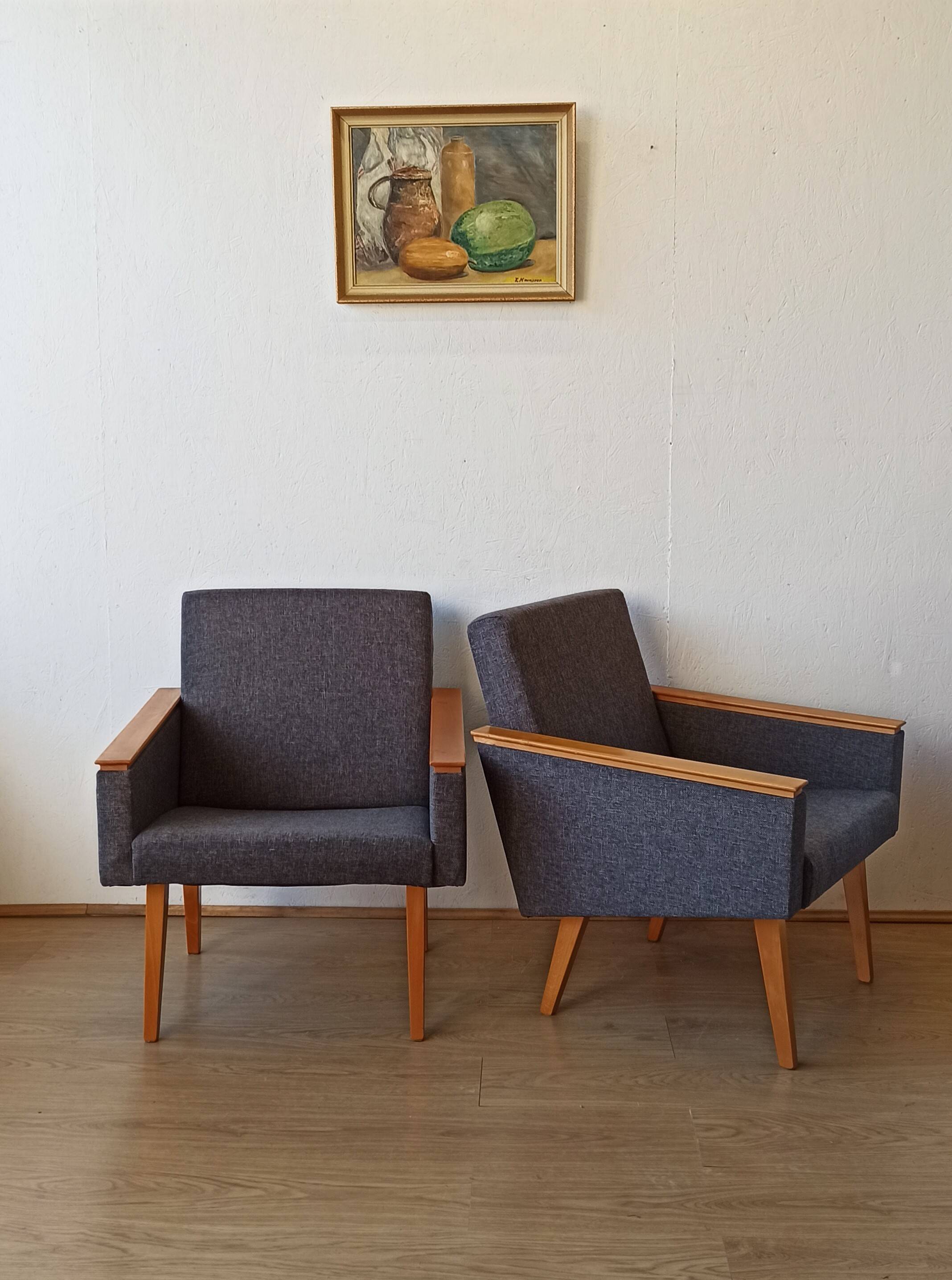 Fauteuils modernes du milieu du siècle 1970. Ensemble de 2.