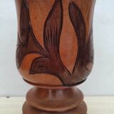 Vase en bois