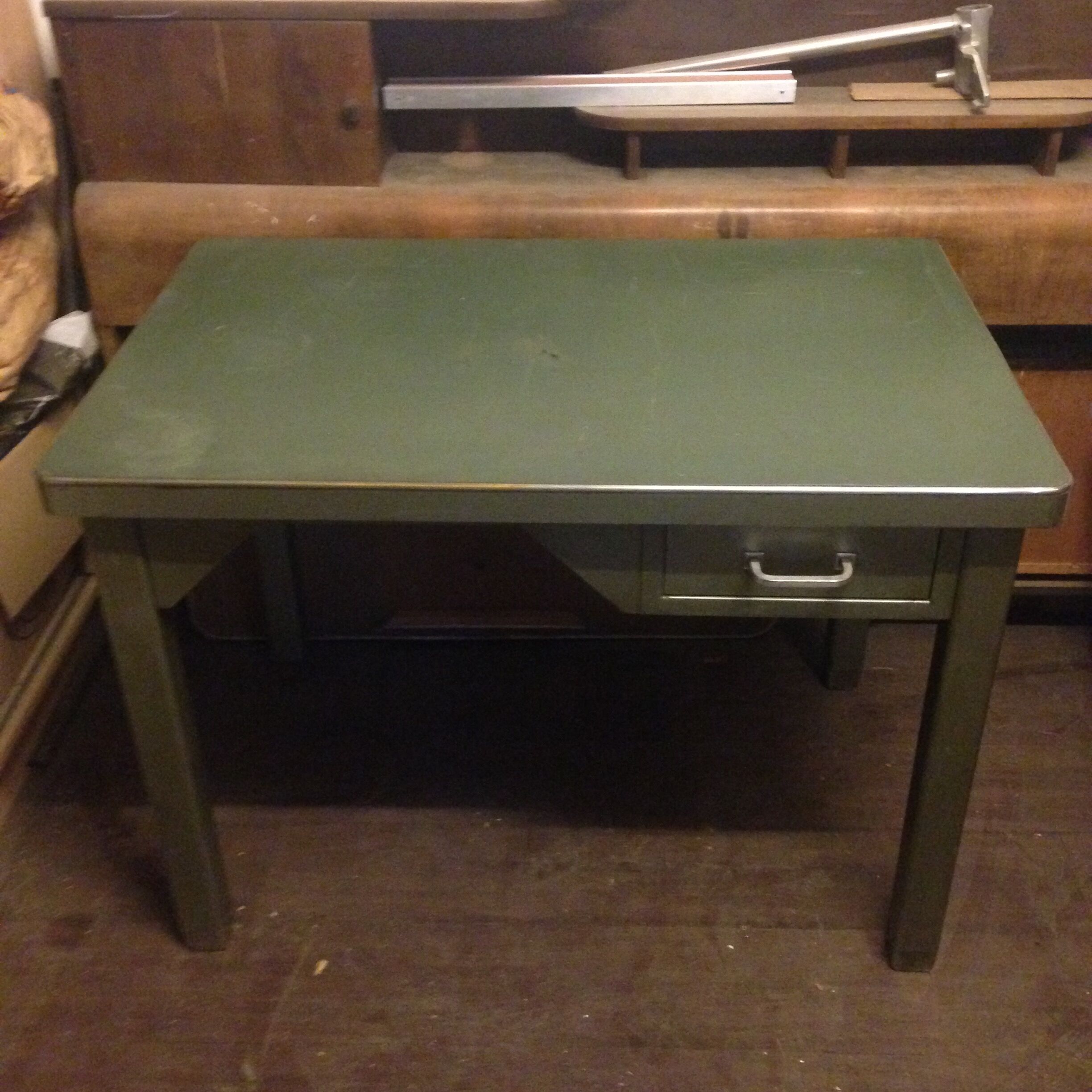 Yac industrial office