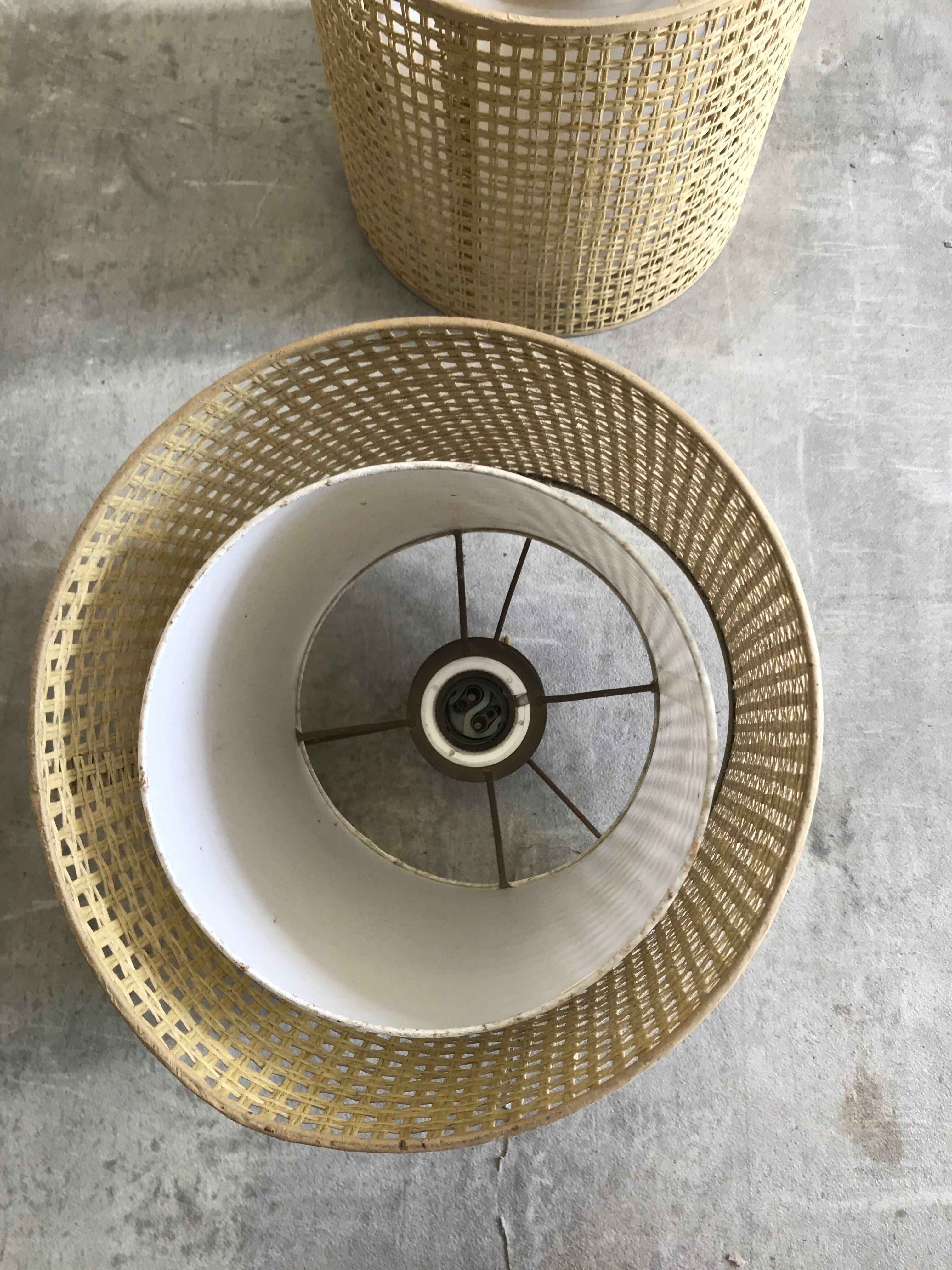 Pair of hanging in cannage of the 60s