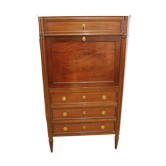 Former secretary on marble