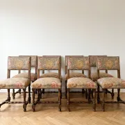 Lot de 8 chaises vintage tapissées de style traditionnel
