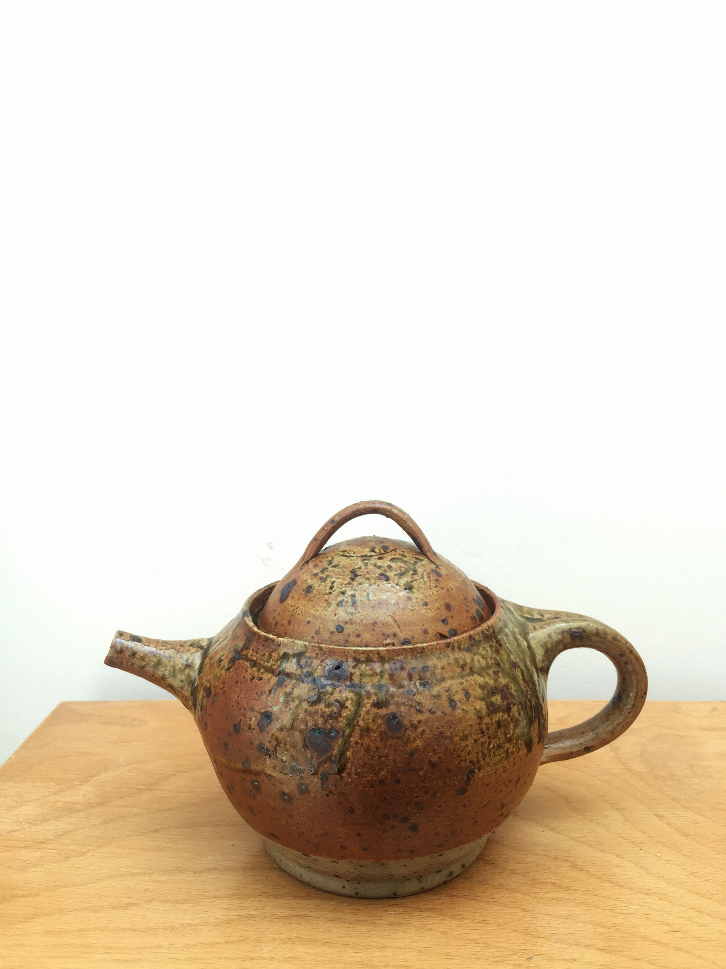 Pyrity sandstone teapot