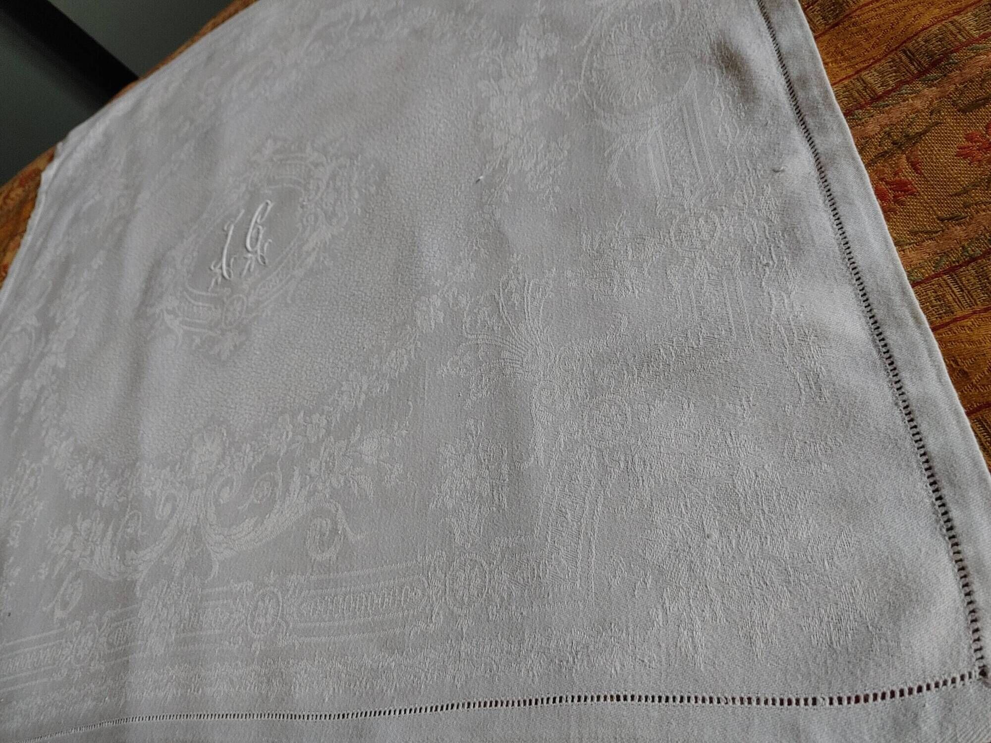 12 old table napkins - Linen & silk damask with Floral decoration - JC monograms