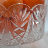 Crystal fruit cup with rounded edges