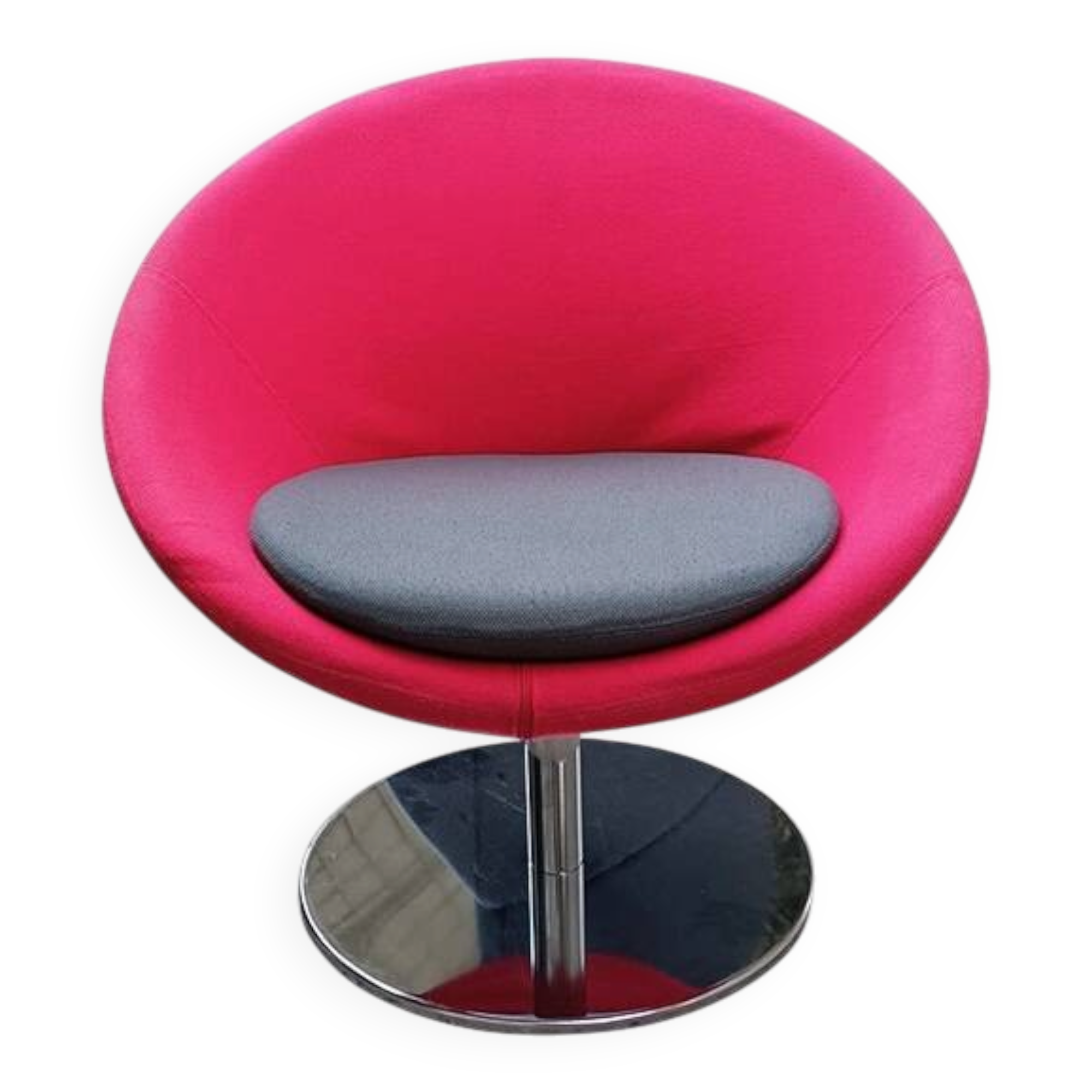 Allermuir circle pink armchair
