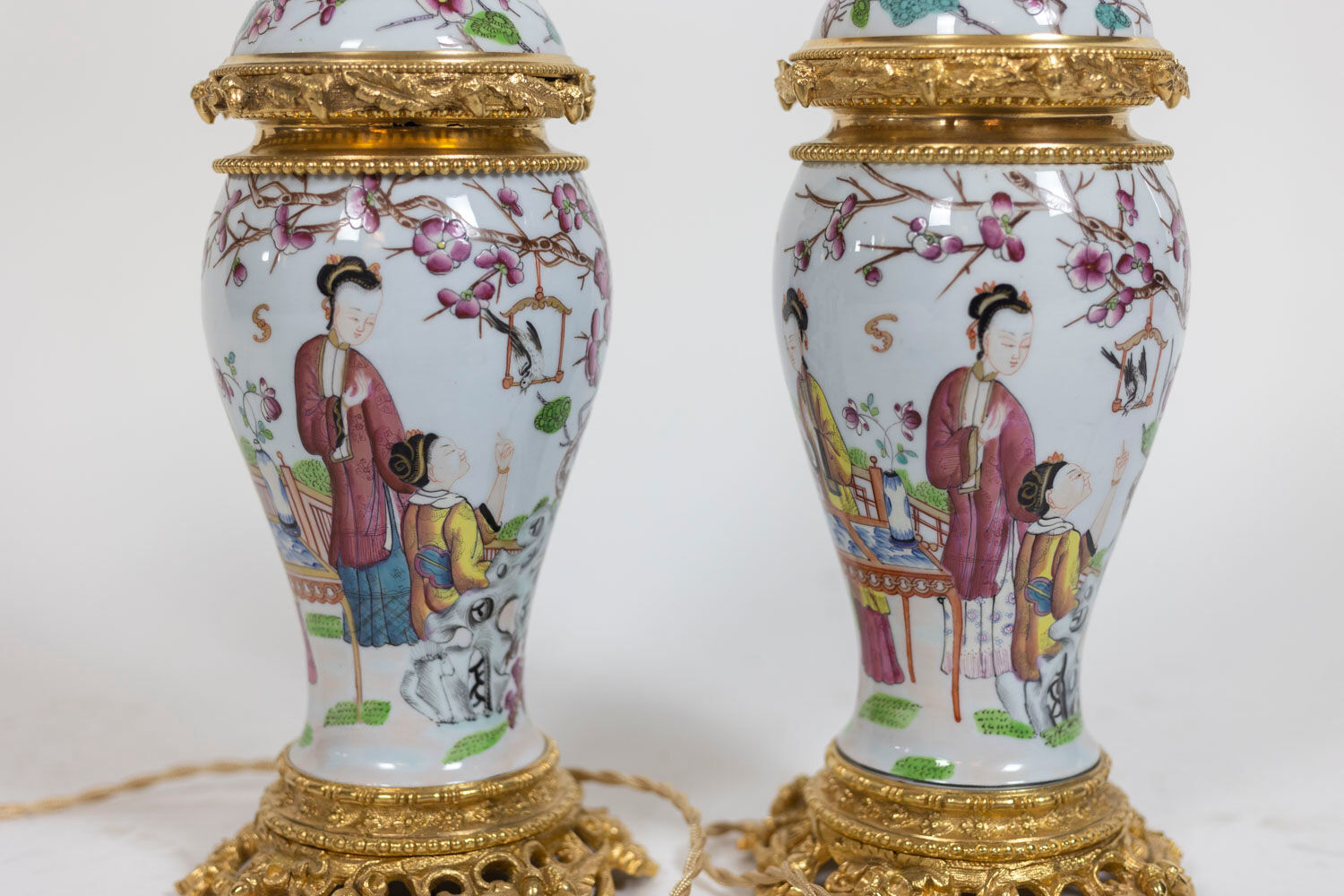 Maison Samson Pair of Canton porcelain lamps, circa 1880