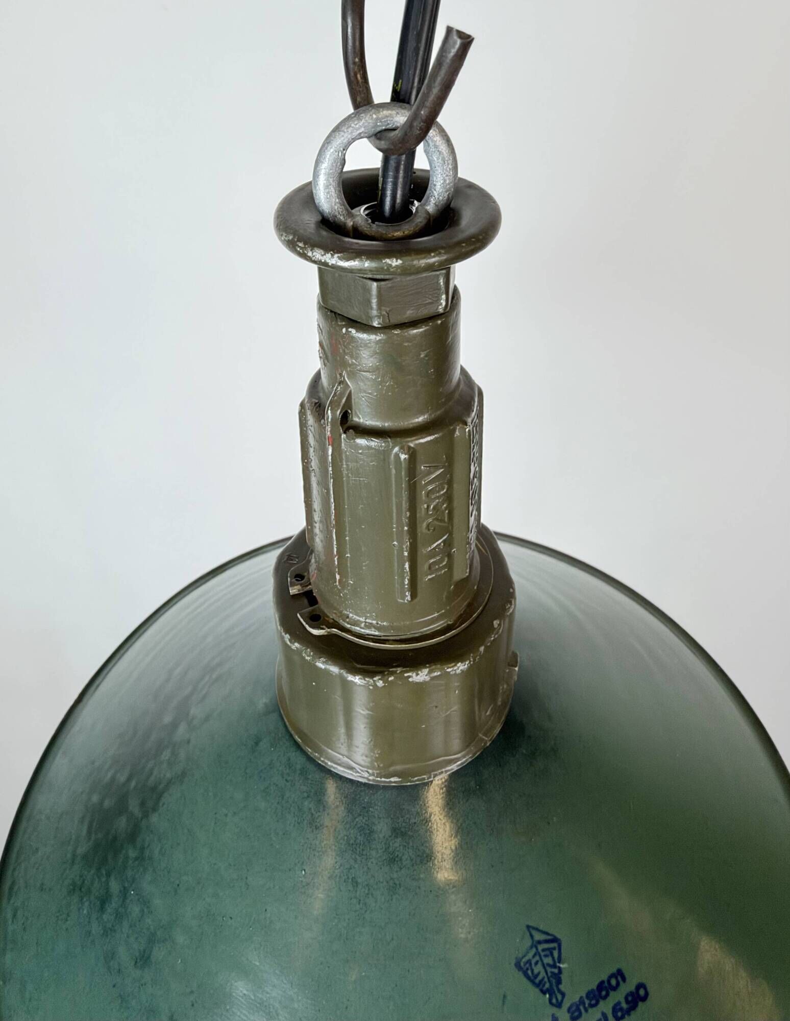 Industrial Green Enamel Military Pendant Lamp with Cast Aluminium Top, 1960